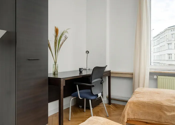 Przytulny Apartament Legionow Z Parkingiem By Noclegi Renters