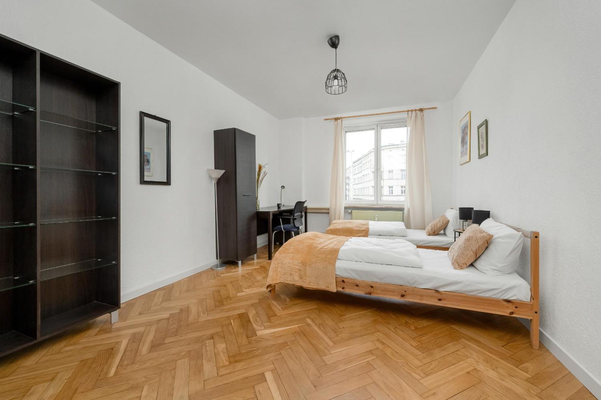 Przytulny Legionow Z Parkingiem By Renters Apartment Breslau
