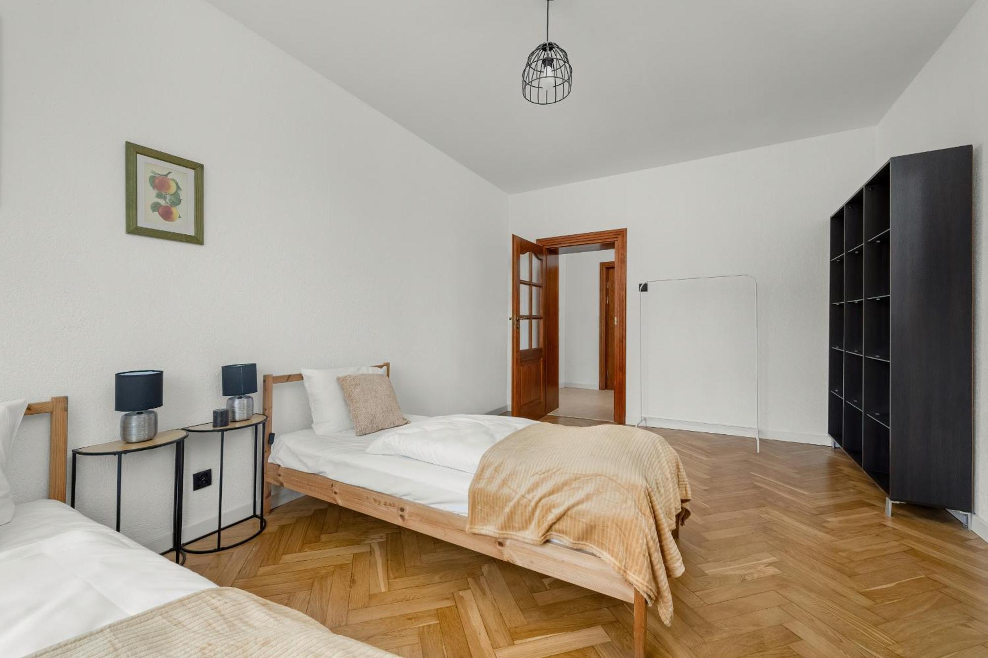 Apartment Przytulny Legionow Z Parkingiem By Renters Breslau